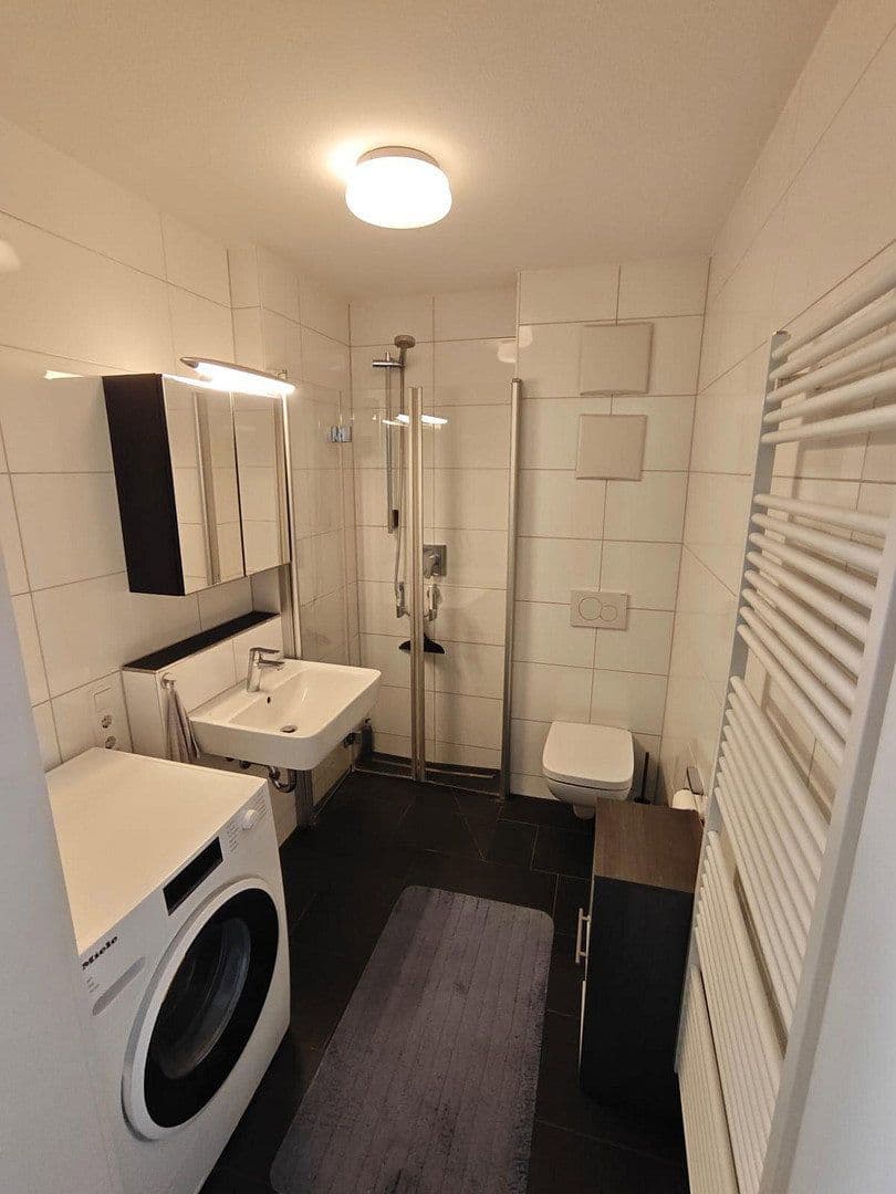 Pronájem bytu 2+1 51 m², Ulmer Straße 266, Stuttgart, Bádensko-Württembersko Pronájem bytu 2+1 51 m², Ulmer Straße 266, Stuttgart, Bádensko-Württembersko