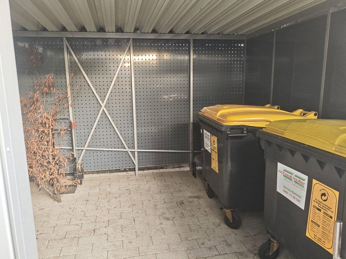Pronájem bytu 2+1 51 m², Ulmer Straße 266, Stuttgart, Bádensko-Württembersko Pronájem bytu 2+1 51 m², Ulmer Straße 266, Stuttgart, Bádensko-Württembersko