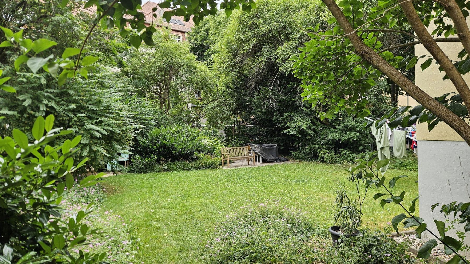 Prodej bytu 3+kk 75 m², Lockwitzer Str. 24, Dresden, Sasko Prodej bytu 3+kk 75 m², Lockwitzer Str. 24, Dresden, Sasko