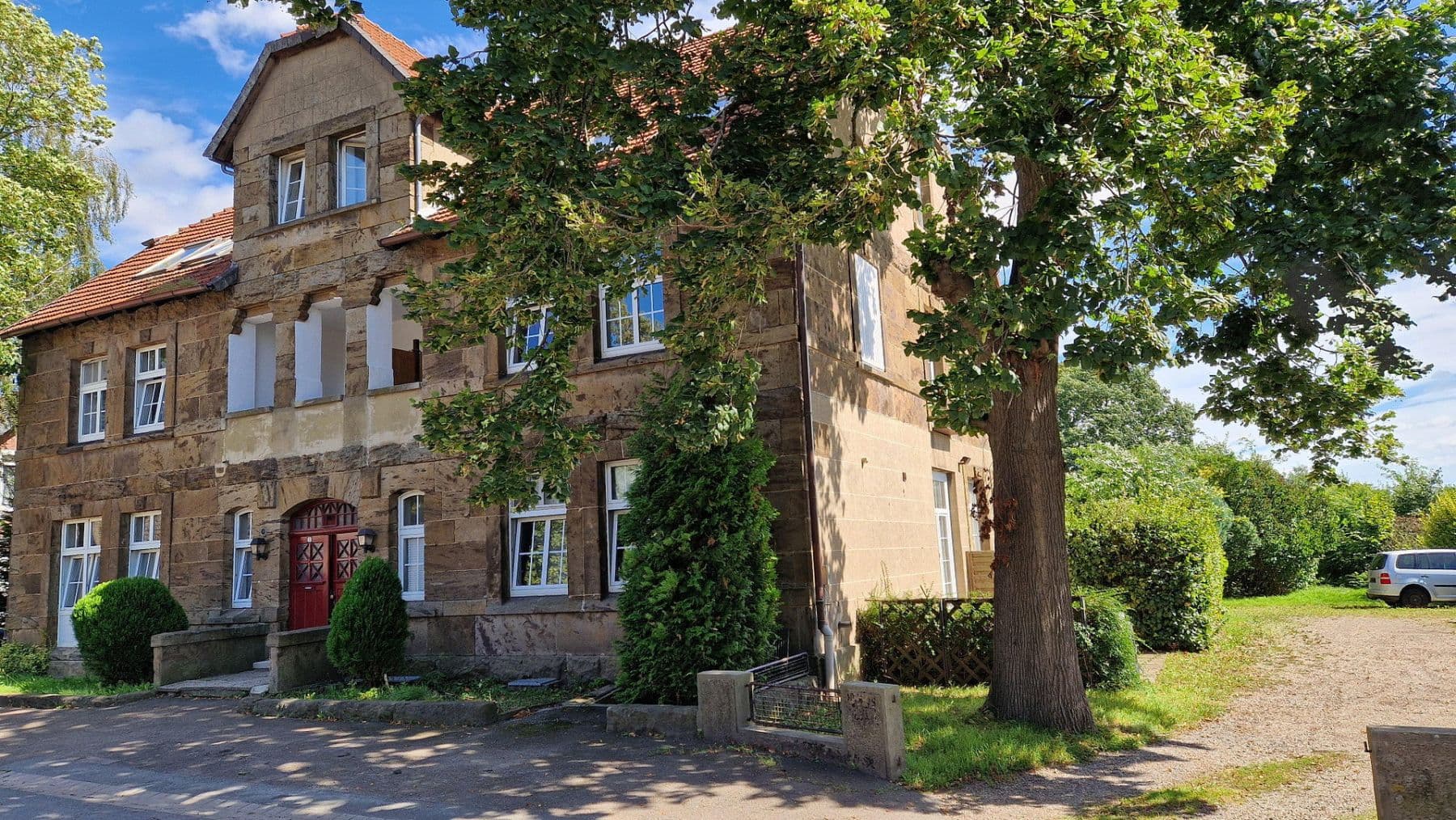 Prodej domu 725 m², pozemek 1.200 m², Porta Westfalica, Severní Porýní-Vestfálsko Prodej domu 725 m², pozemek 1.200 m², Porta Westfalica, Severní Porýní-Vestfálsko