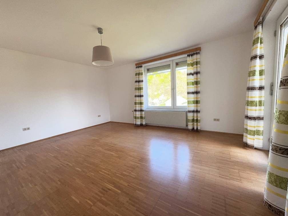 Prodej domu 246 m², pozemek 2.655 m², Radlbrunn, Dolní Rakousko Prodej domu 246 m², pozemek 2.655 m², Radlbrunn, Dolní Rakousko