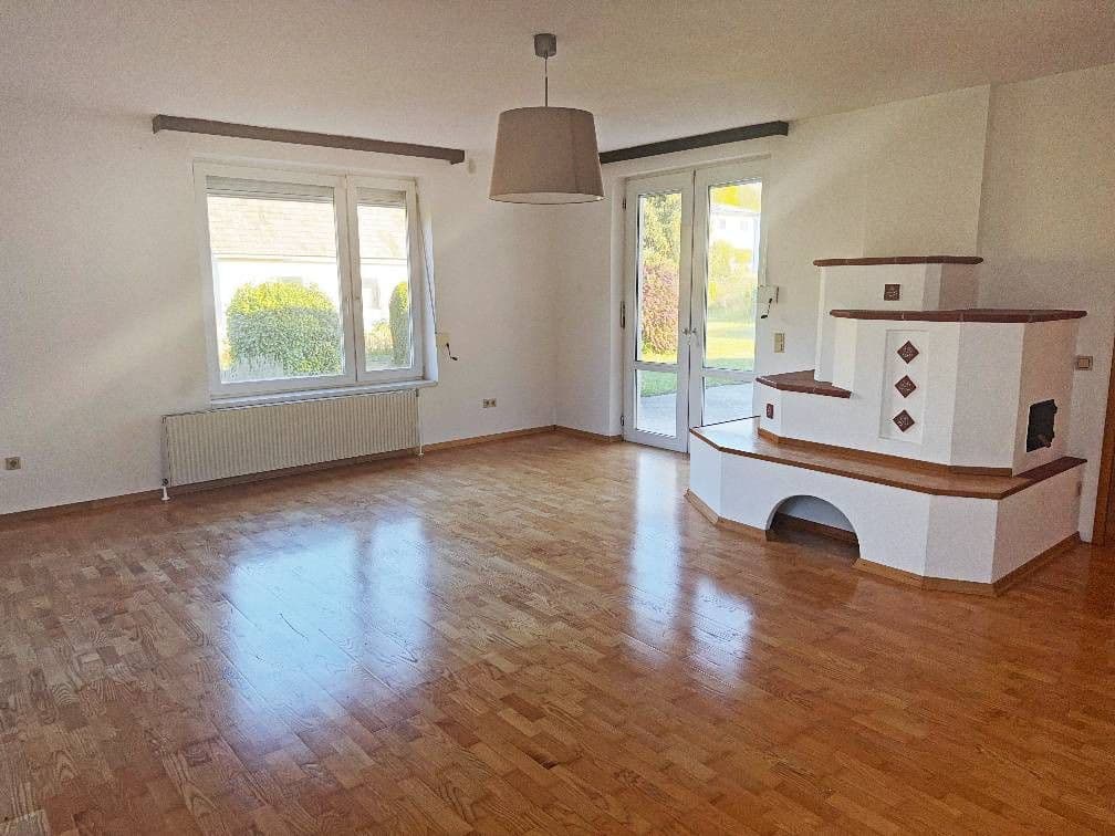Prodej domu 246 m², pozemek 2.655 m², Radlbrunn, Dolní Rakousko Prodej domu 246 m², pozemek 2.655 m², Radlbrunn, Dolní Rakousko