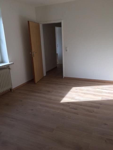 Pronájem bytu 3+1 73 m², Dr.-Wachler-Weg 37, Goslar, Dolní Sasko Pronájem bytu 3+1 73 m², Dr.-Wachler-Weg 37, Goslar, Dolní Sasko