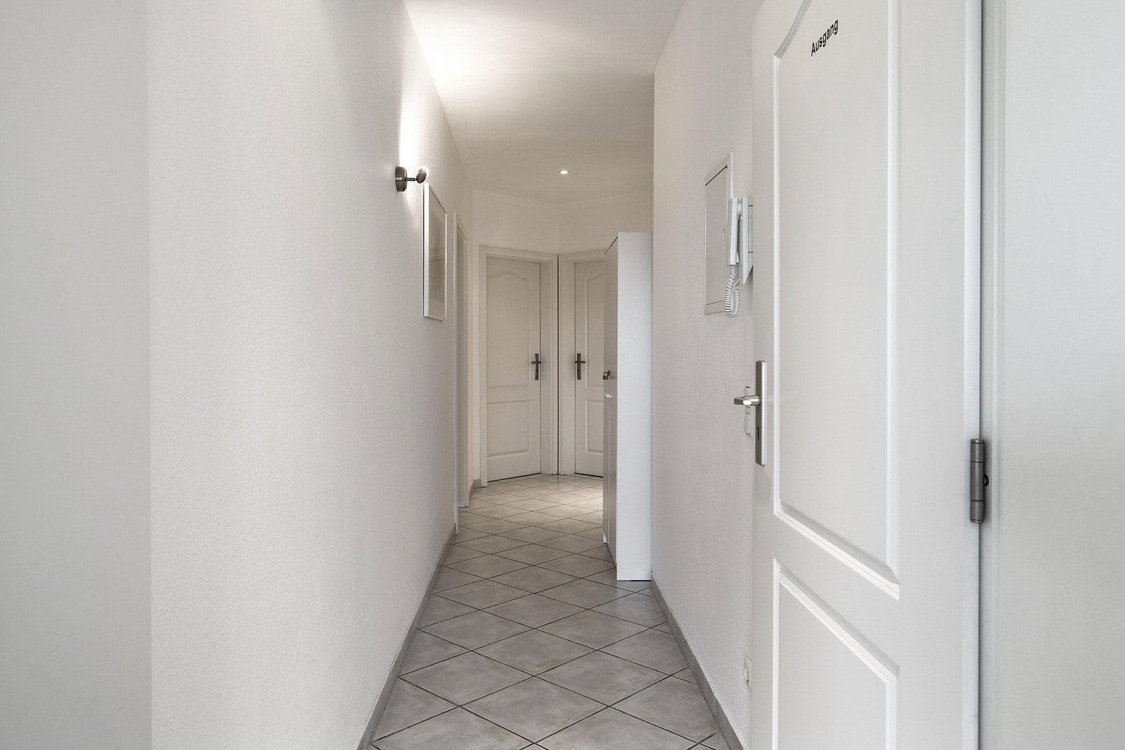 Pronájem bytu 5+1 146 m², Norderstr.46, Norderstedt, Šlesvicko-Holštýnsko Pronájem bytu 5+1 146 m², Norderstr.46, Norderstedt, Šlesvicko-Holštýnsko
