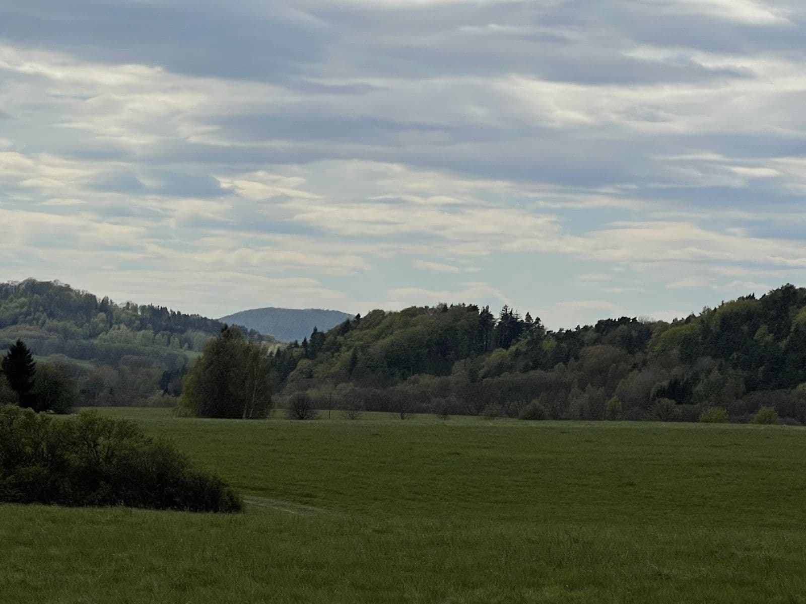 Prodej pozemku 1.506 m², Křižany, Liberecký kraj Prodej pozemku 1.506 m², Křižany, Liberecký kraj