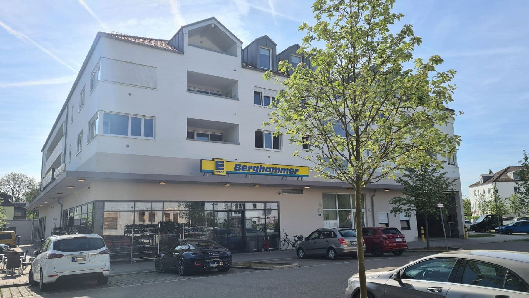 Pronájem bytu 2+1 67 m², Brauereiweg 3, Feldkirchen bei München, Bavorsko Pronájem bytu 2+1 67 m², Brauereiweg 3, Feldkirchen bei München, Bavorsko