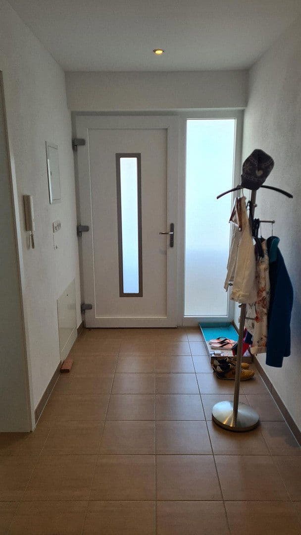 Pronájem bytu 2+1 67 m², Brauereiweg 3, Feldkirchen bei München, Bavorsko Pronájem bytu 2+1 67 m², Brauereiweg 3, Feldkirchen bei München, Bavorsko
