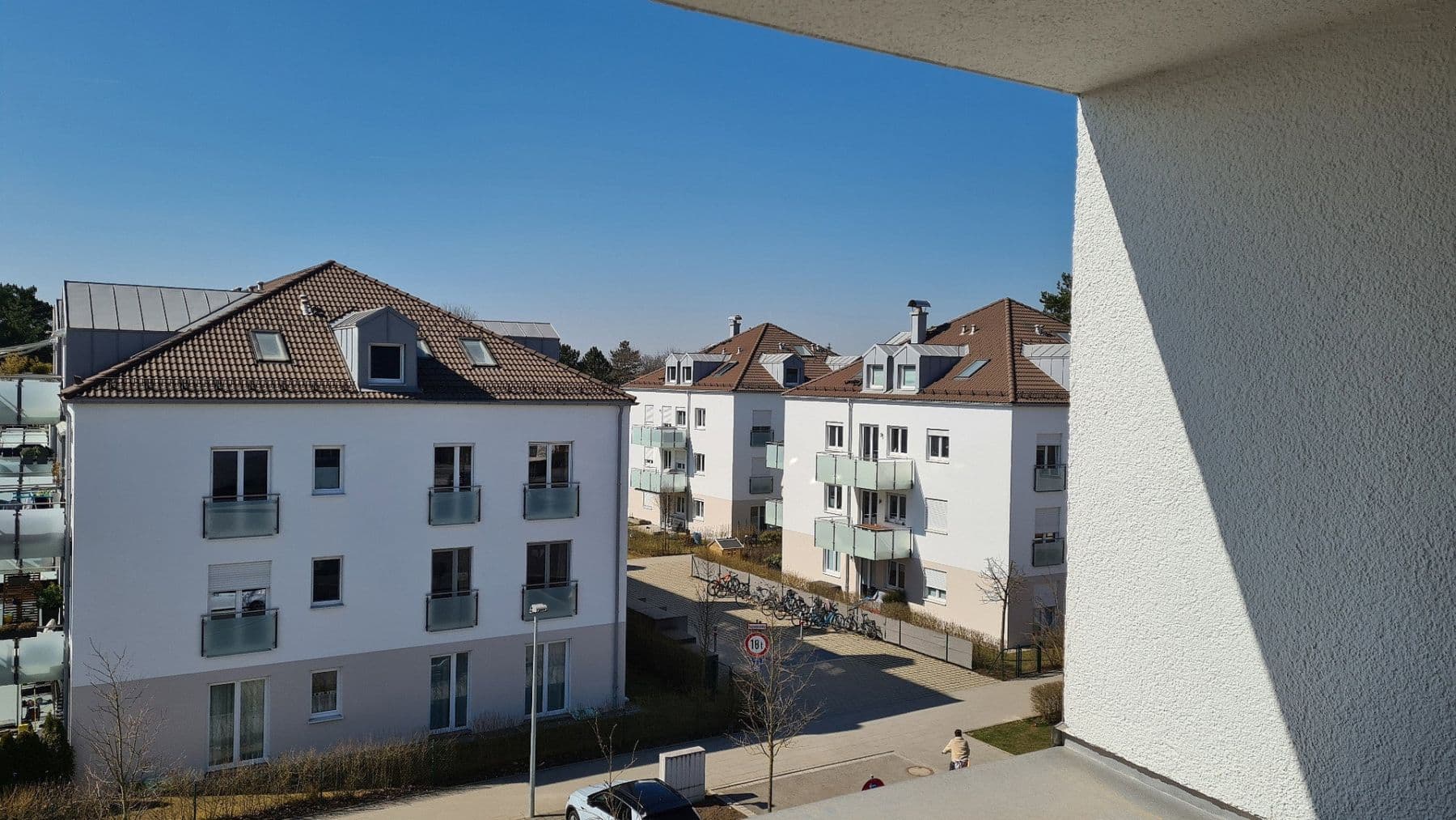 Pronájem bytu 2+1 67 m², Brauereiweg 3, Feldkirchen bei München, Bavorsko Pronájem bytu 2+1 67 m², Brauereiweg 3, Feldkirchen bei München, Bavorsko