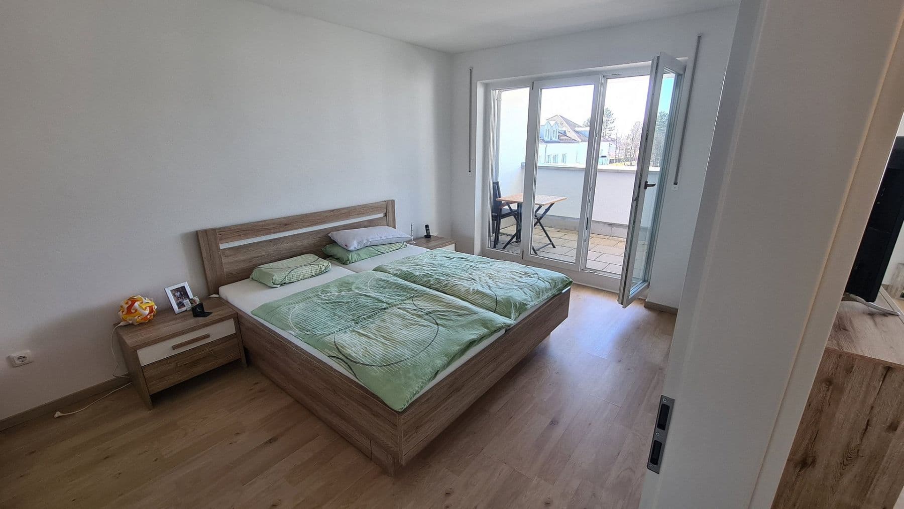 Pronájem bytu 2+1 67 m², Brauereiweg 3, Feldkirchen bei München, Bavorsko Pronájem bytu 2+1 67 m², Brauereiweg 3, Feldkirchen bei München, Bavorsko