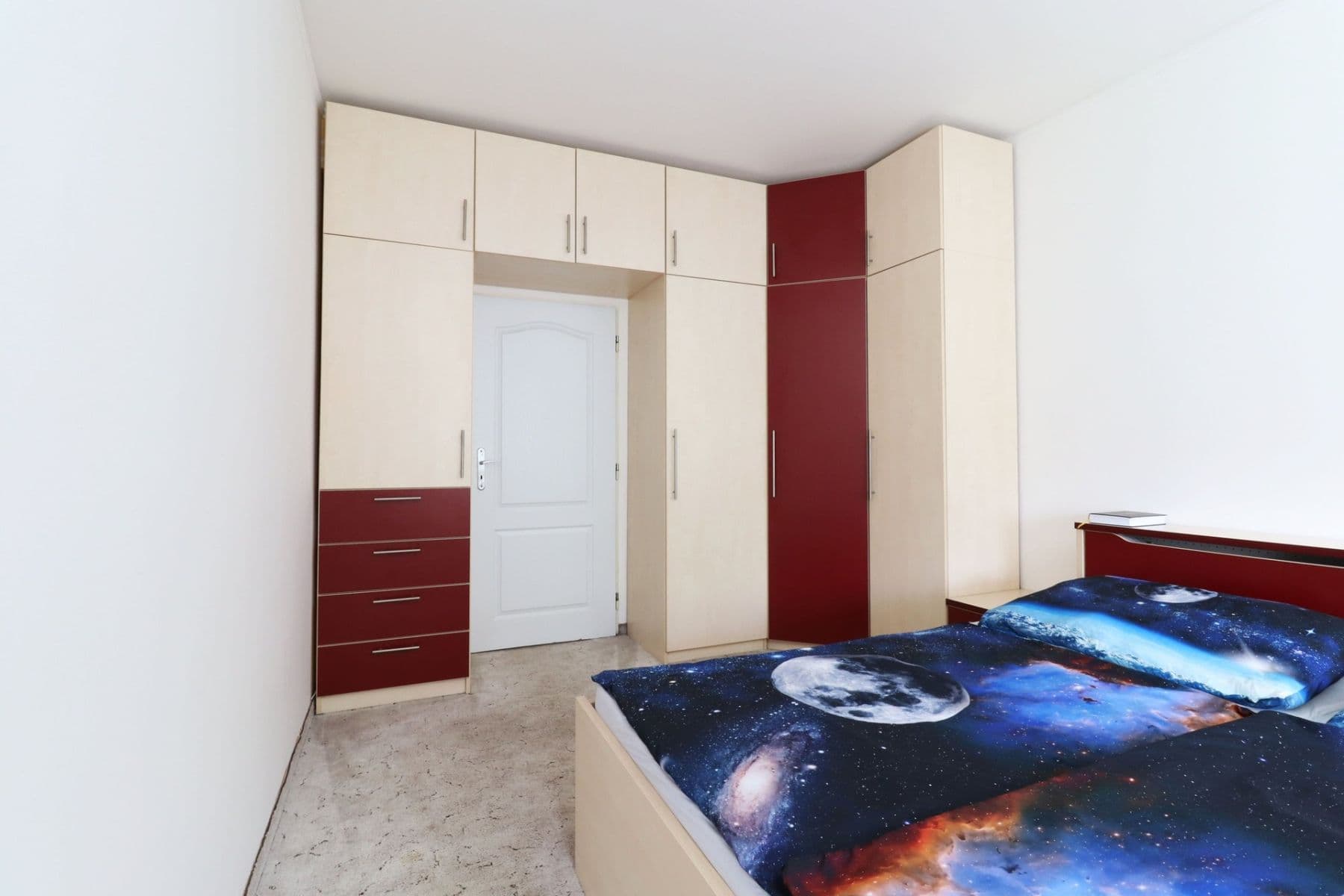 Pronájem bytu 2+kk 52 m², Frýdecká, Praha, Praha Pronájem bytu 2+kk 52 m², Frýdecká, Praha, Praha