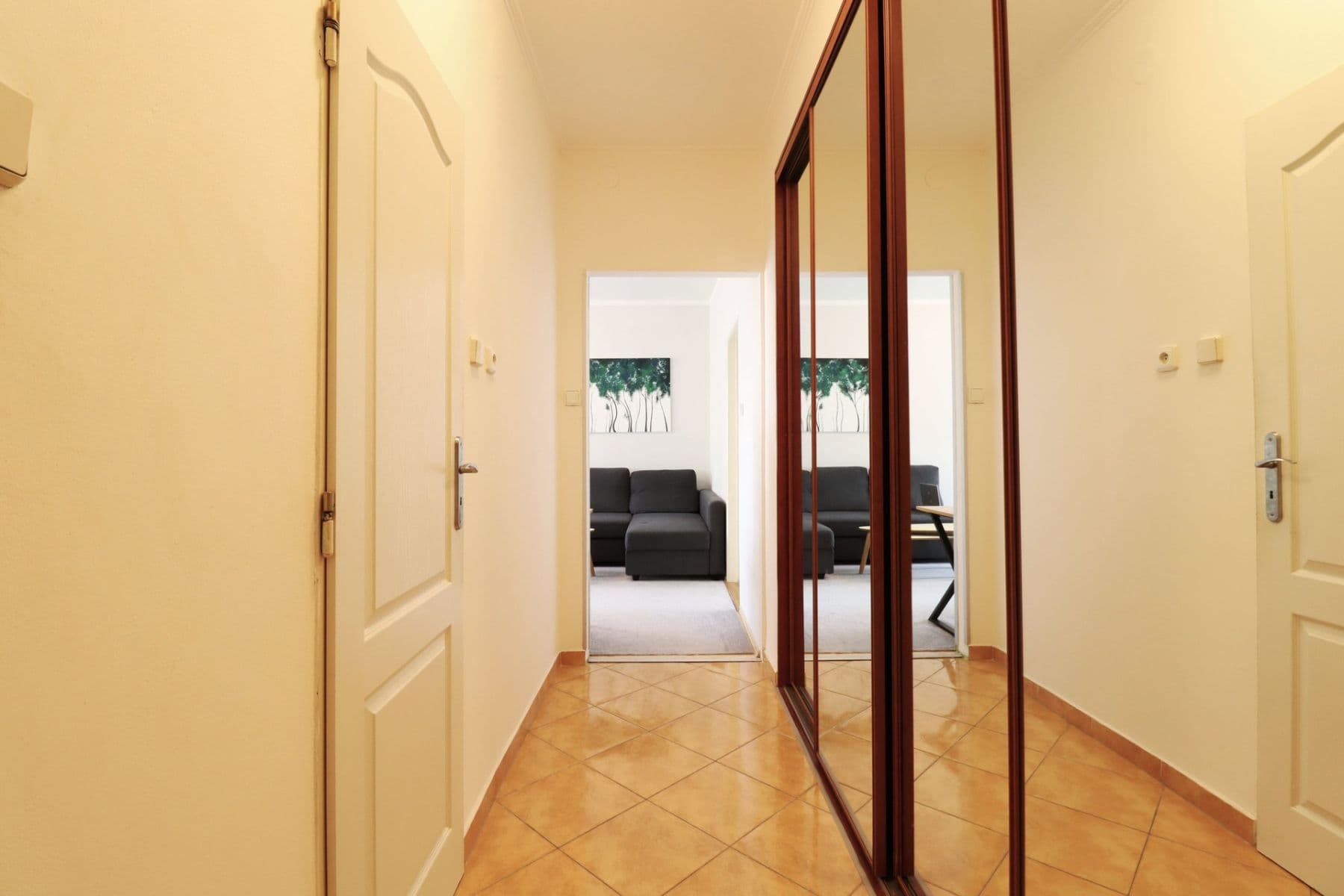 Pronájem bytu 2+kk 52 m², Frýdecká, Praha, Praha Pronájem bytu 2+kk 52 m², Frýdecká, Praha, Praha
