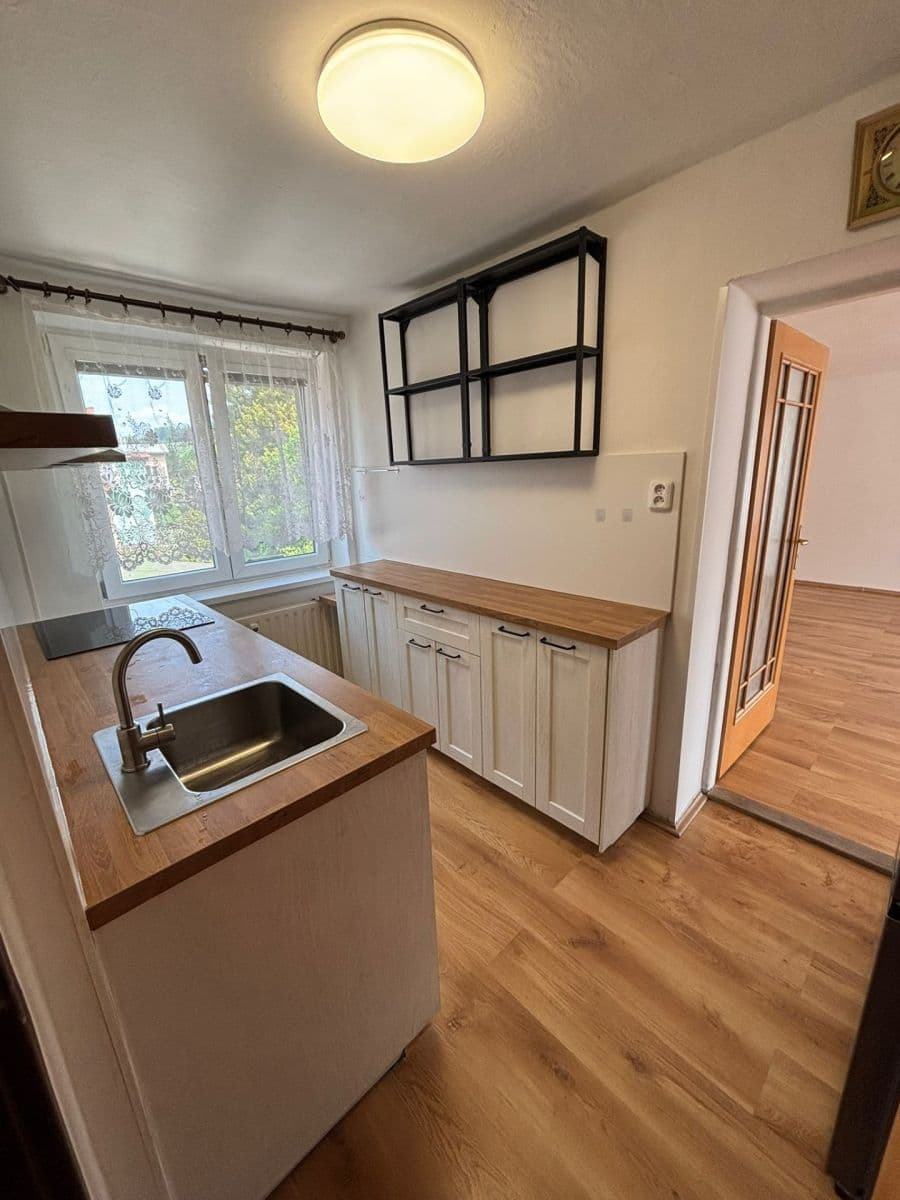 Pronájem bytu 3+1 82 m², Okružní, Raspenava, Liberecký kraj Pronájem bytu 3+1 82 m², Okružní, Raspenava, Liberecký kraj