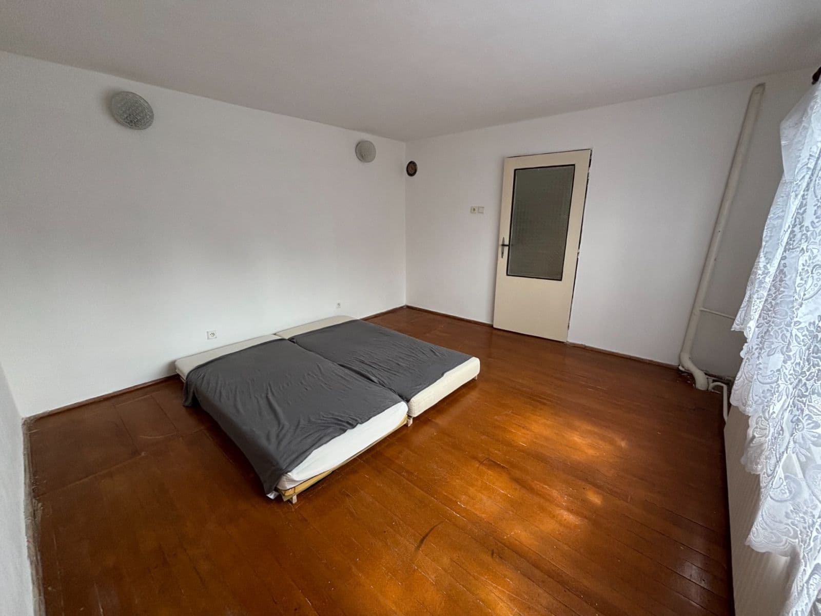 Pronájem bytu 3+1 82 m², Okružní, Raspenava, Liberecký kraj Pronájem bytu 3+1 82 m², Okružní, Raspenava, Liberecký kraj