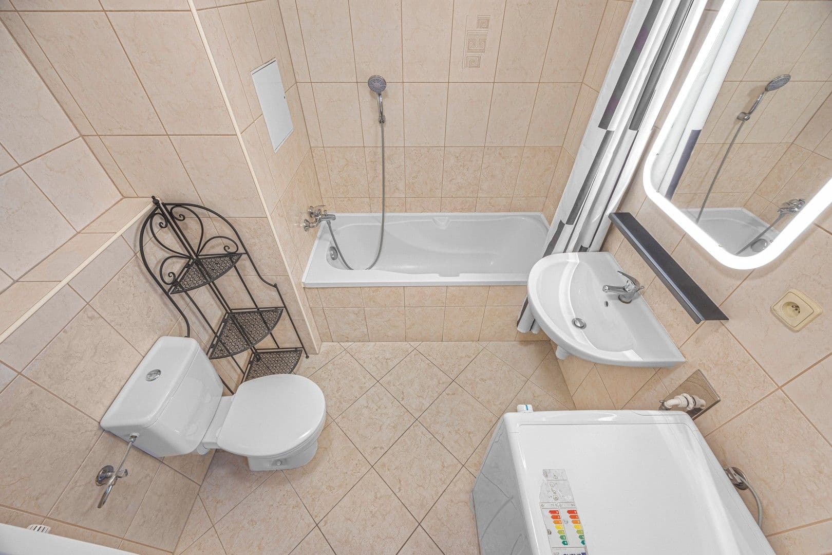 Pronájem bytu 1+kk 30 m², Plzeňská, Praha, Praha Pronájem bytu 1+kk 30 m², Plzeňská, Praha, Praha