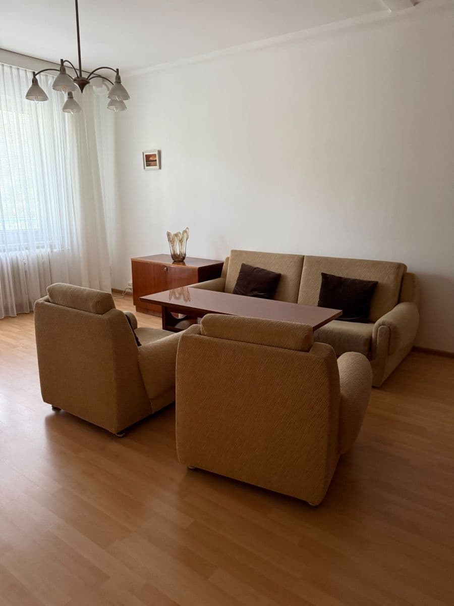 Pronájem bytu 2+1 46 m², Astrová, Ružinov, Bratislavský kraj Pronájem bytu 2+1 46 m², Astrová, Ružinov, Bratislavský kraj
