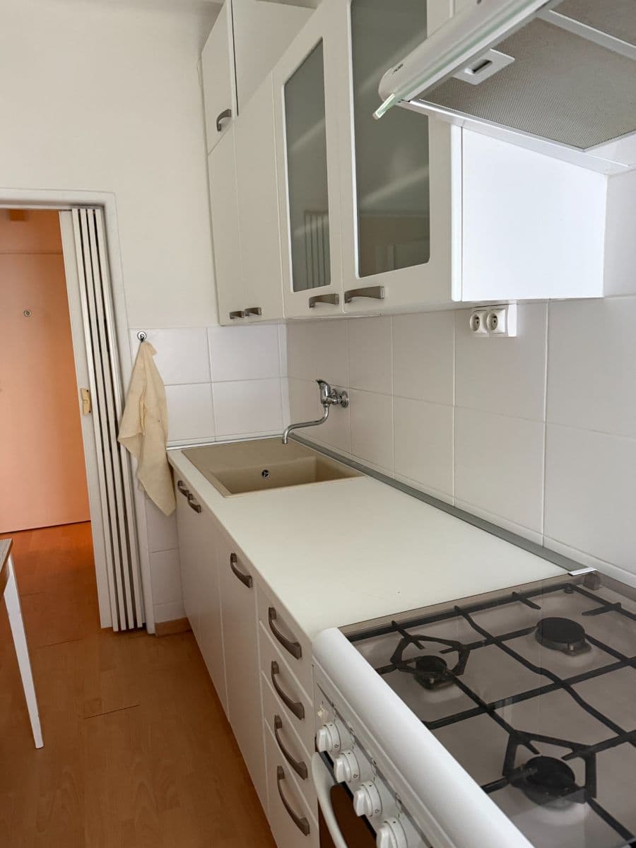 Pronájem bytu 2+1 46 m², Astrová, Ružinov, Bratislavský kraj Pronájem bytu 2+1 46 m², Astrová, Ružinov, Bratislavský kraj