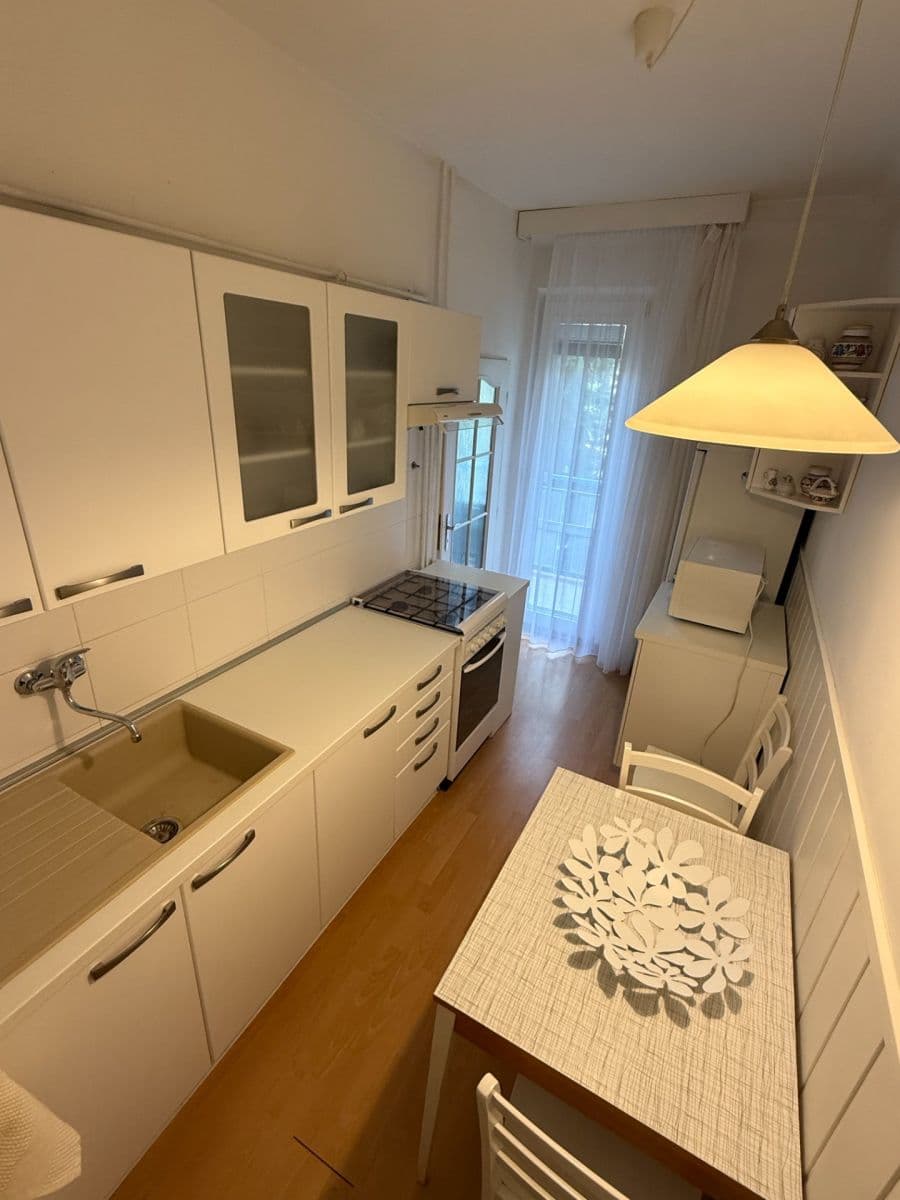 Pronájem bytu 2+1 46 m², Astrová, Ružinov, Bratislavský kraj Pronájem bytu 2+1 46 m², Astrová, Ružinov, Bratislavský kraj