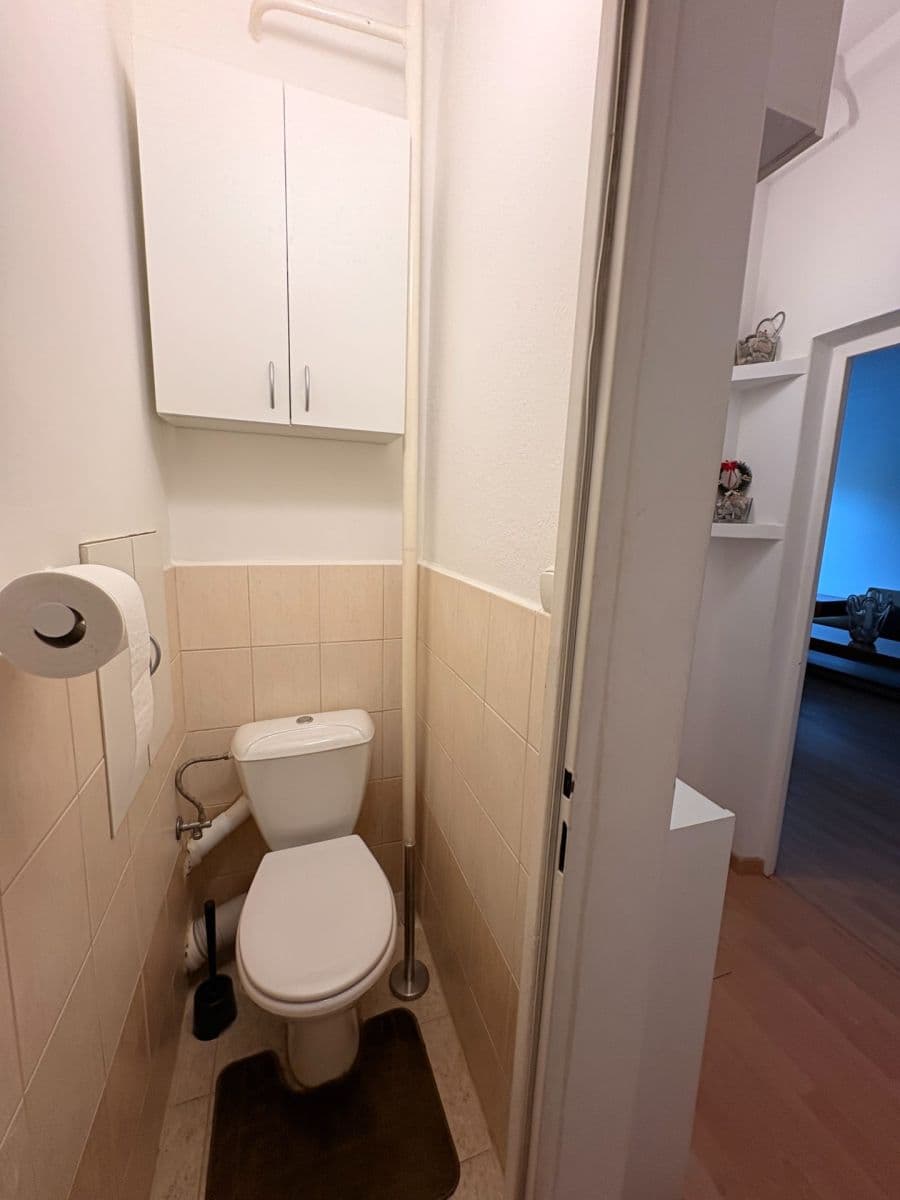 Pronájem bytu 2+1 46 m², Astrová, Ružinov, Bratislavský kraj Pronájem bytu 2+1 46 m², Astrová, Ružinov, Bratislavský kraj