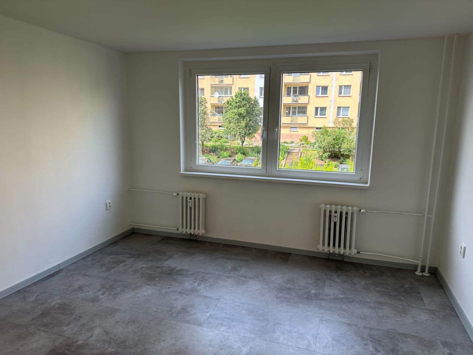 Pronájem bytu 3+1 78 m², Poláčkova, Ústí nad Labem, Ústecký kraj Pronájem bytu 3+1 78 m², Poláčkova, Ústí nad Labem, Ústecký kraj