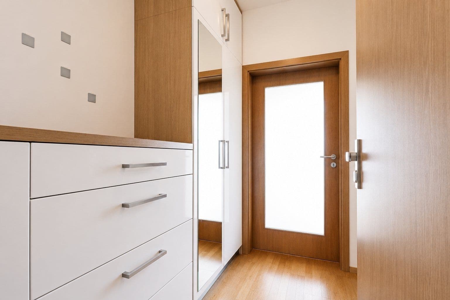 Pronájem bytu 3+kk 71 m², Pod dvorem, Praha, Praha Pronájem bytu 3+kk 71 m², Pod dvorem, Praha, Praha