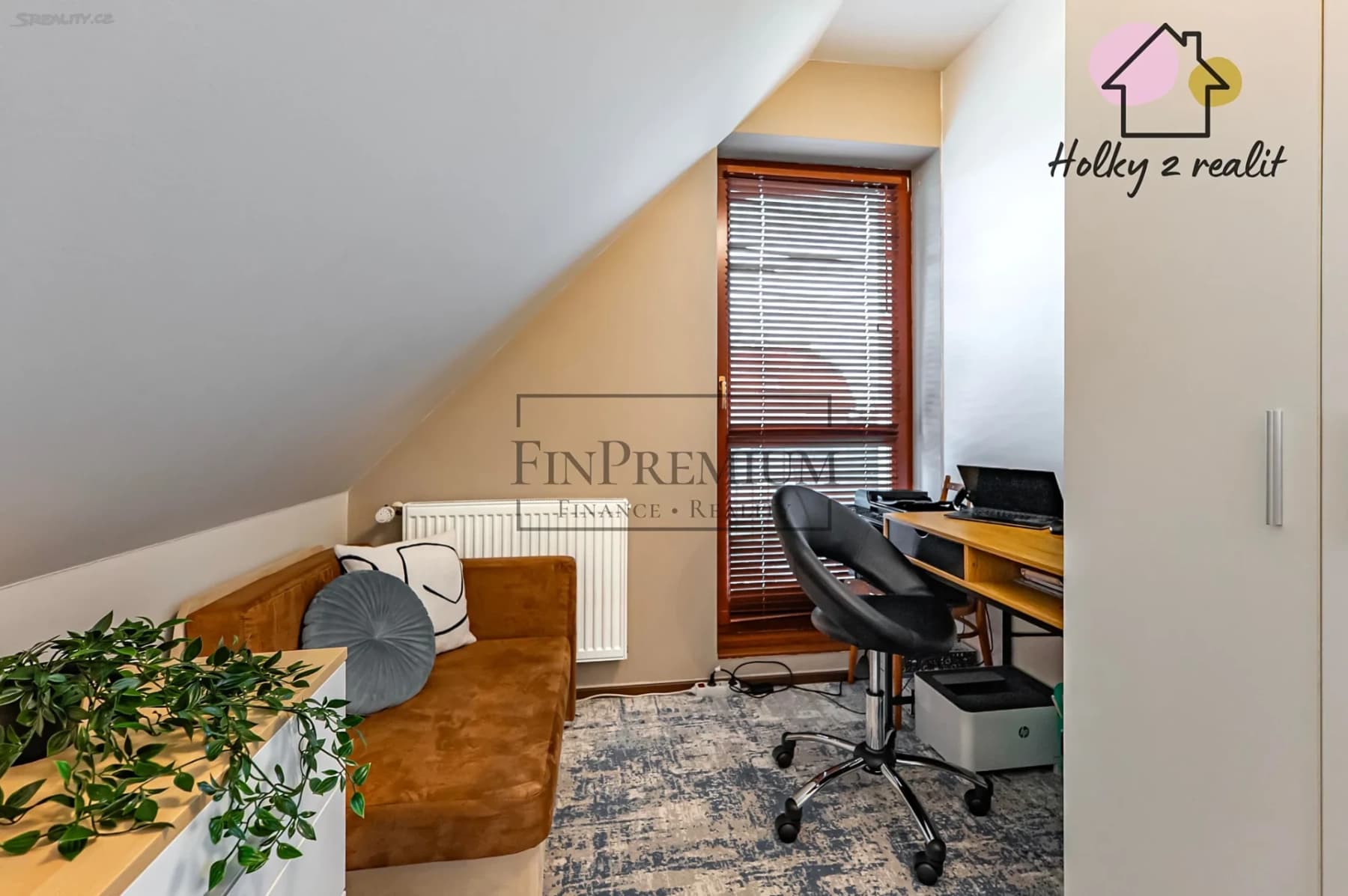 Prodej bytu 4+kk 108 m², Lomená, Jesenice, Středočeský kraj Prodej bytu 4+kk 108 m², Lomená, Jesenice, Středočeský kraj