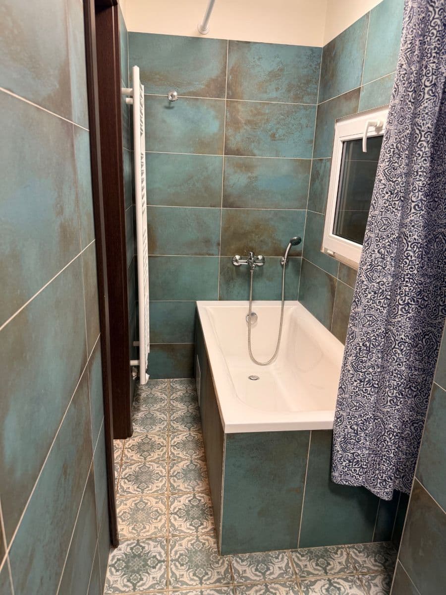 Pronájem bytu 2+1 65 m², Uhříněveská, Praha, Praha Pronájem bytu 2+1 65 m², Uhříněveská, Praha, Praha