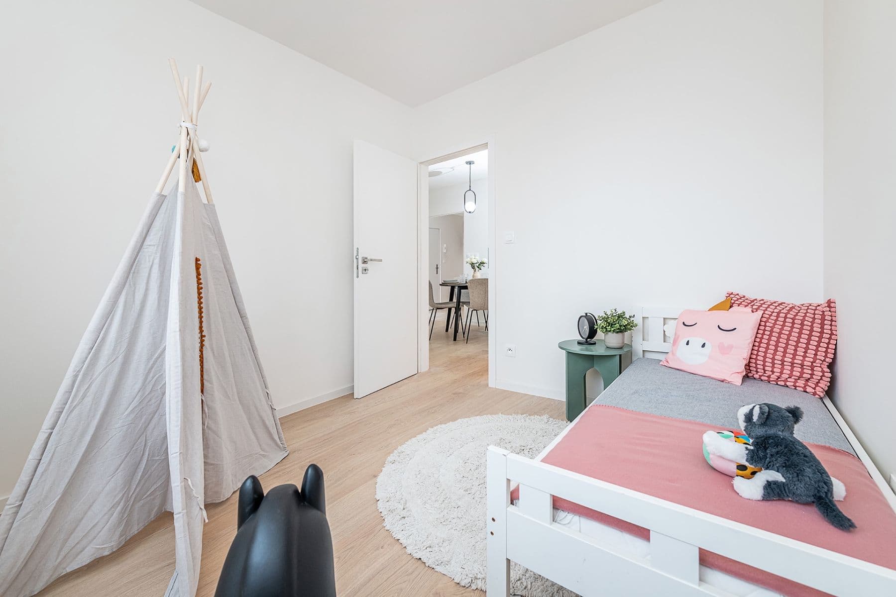 Prodej bytu 4+kk 104 m², Školní, Praha, Praha Prodej bytu 4+kk 104 m², Školní, Praha, Praha