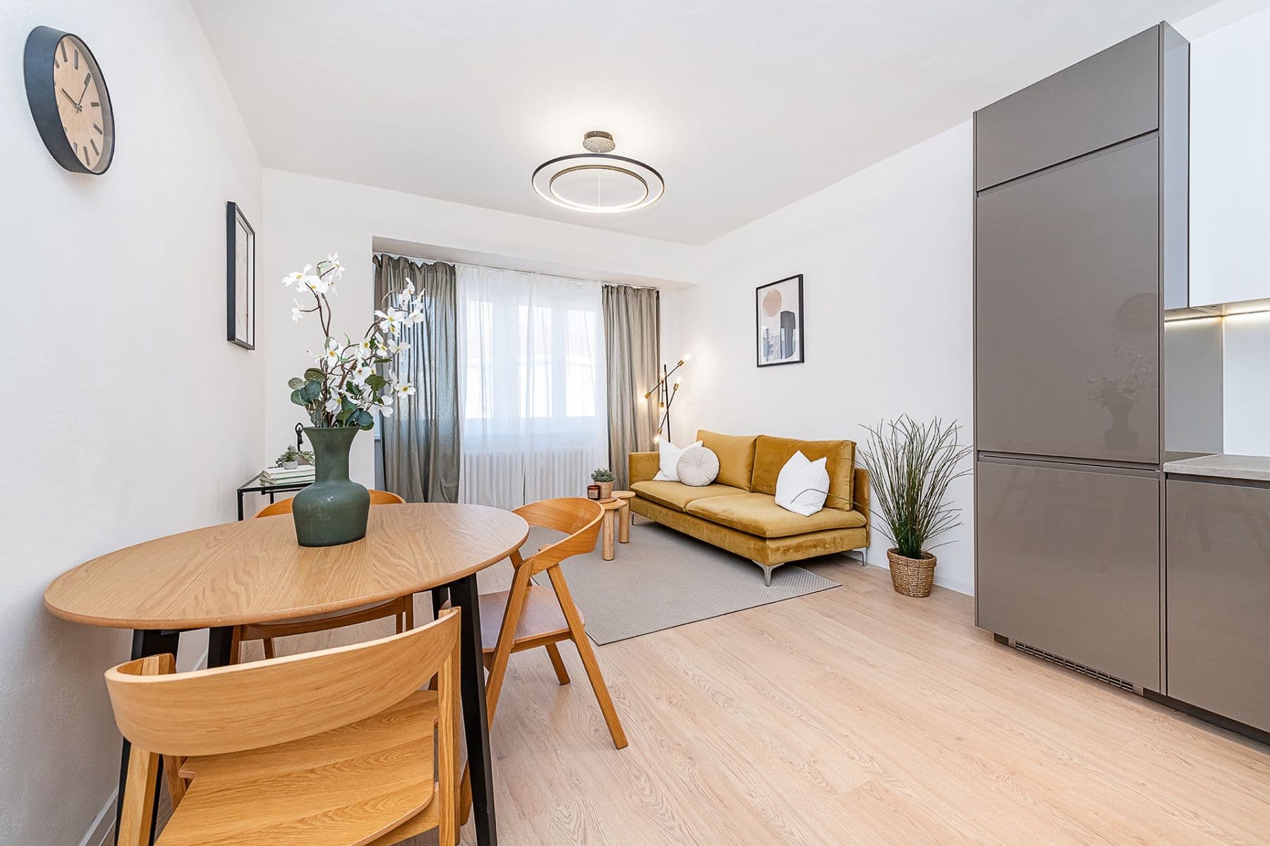 Prodej bytu 4+kk 104 m², Školní, Praha, Praha Prodej bytu 4+kk 104 m², Školní, Praha, Praha
