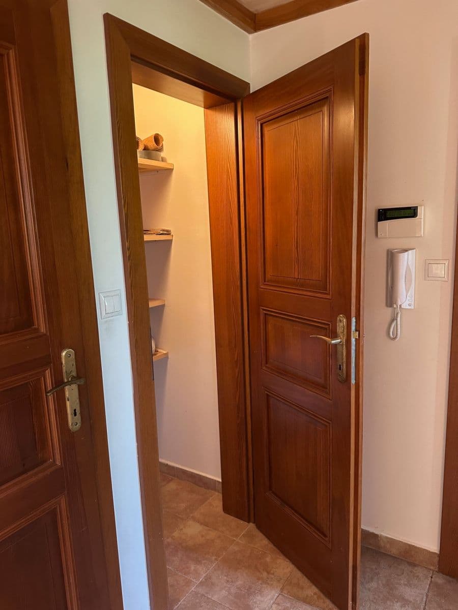 Pronájem bytu 4+kk 140 m², U Kopečku, Tuchoměřice, Středočeský kraj Pronájem bytu 4+kk 140 m², U Kopečku, Tuchoměřice, Středočeský kraj