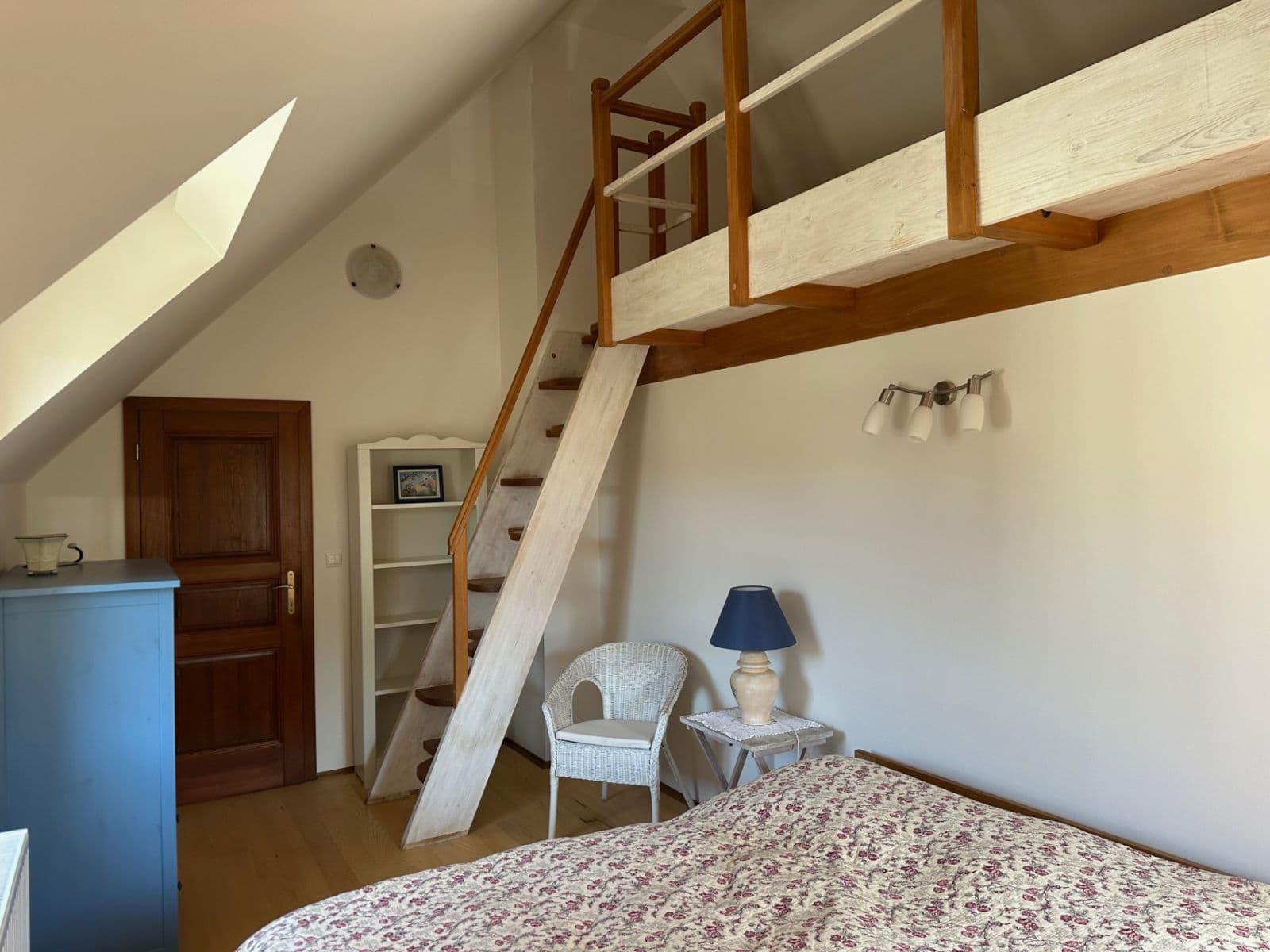 Pronájem bytu 4+kk 140 m², U Kopečku, Tuchoměřice, Středočeský kraj Pronájem bytu 4+kk 140 m², U Kopečku, Tuchoměřice, Středočeský kraj