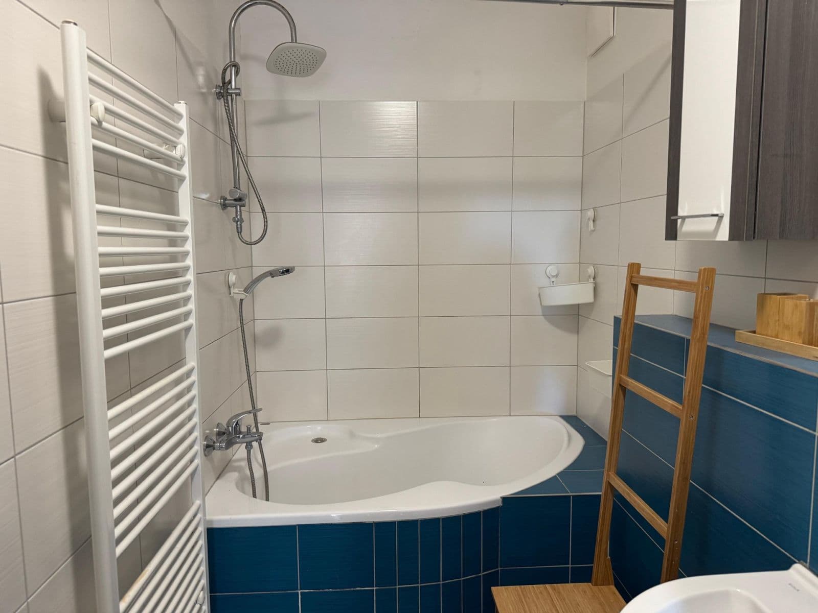 Pronájem bytu 3+kk 78 m², Modrého, Praha, Praha Pronájem bytu 3+kk 78 m², Modrého, Praha, Praha