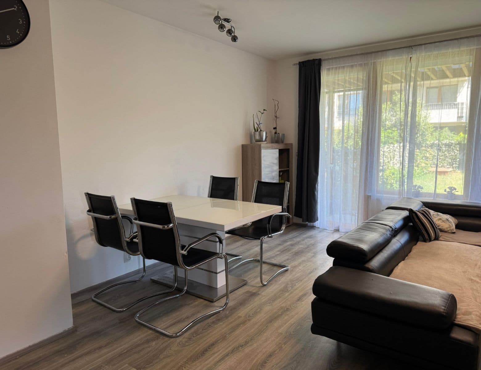 Pronájem bytu 3+kk 78 m², Modrého, Praha, Praha Pronájem bytu 3+kk 78 m², Modrého, Praha, Praha