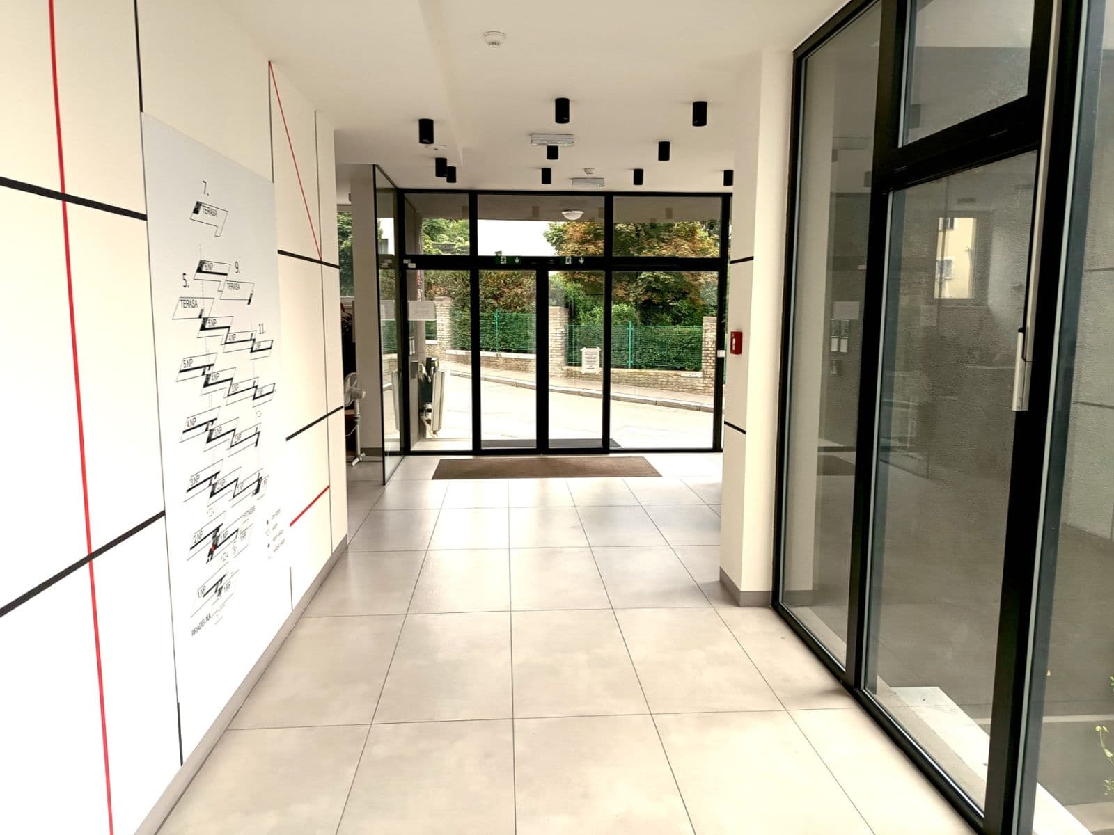 Pronájem bytu 1+kk 23 m², Perucká, Praha, Praha Pronájem bytu 1+kk 23 m², Perucká, Praha, Praha