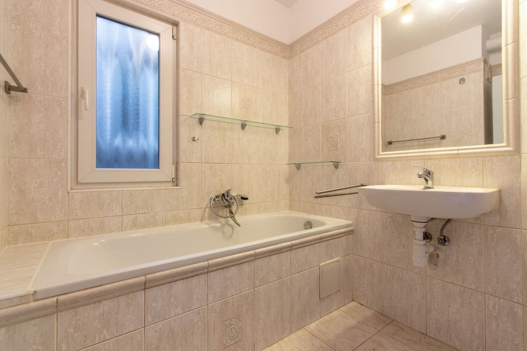Pronájem bytu 3+kk 78 m², Nezamyslova, Praha, Praha Pronájem bytu 3+kk 78 m², Nezamyslova, Praha, Praha
