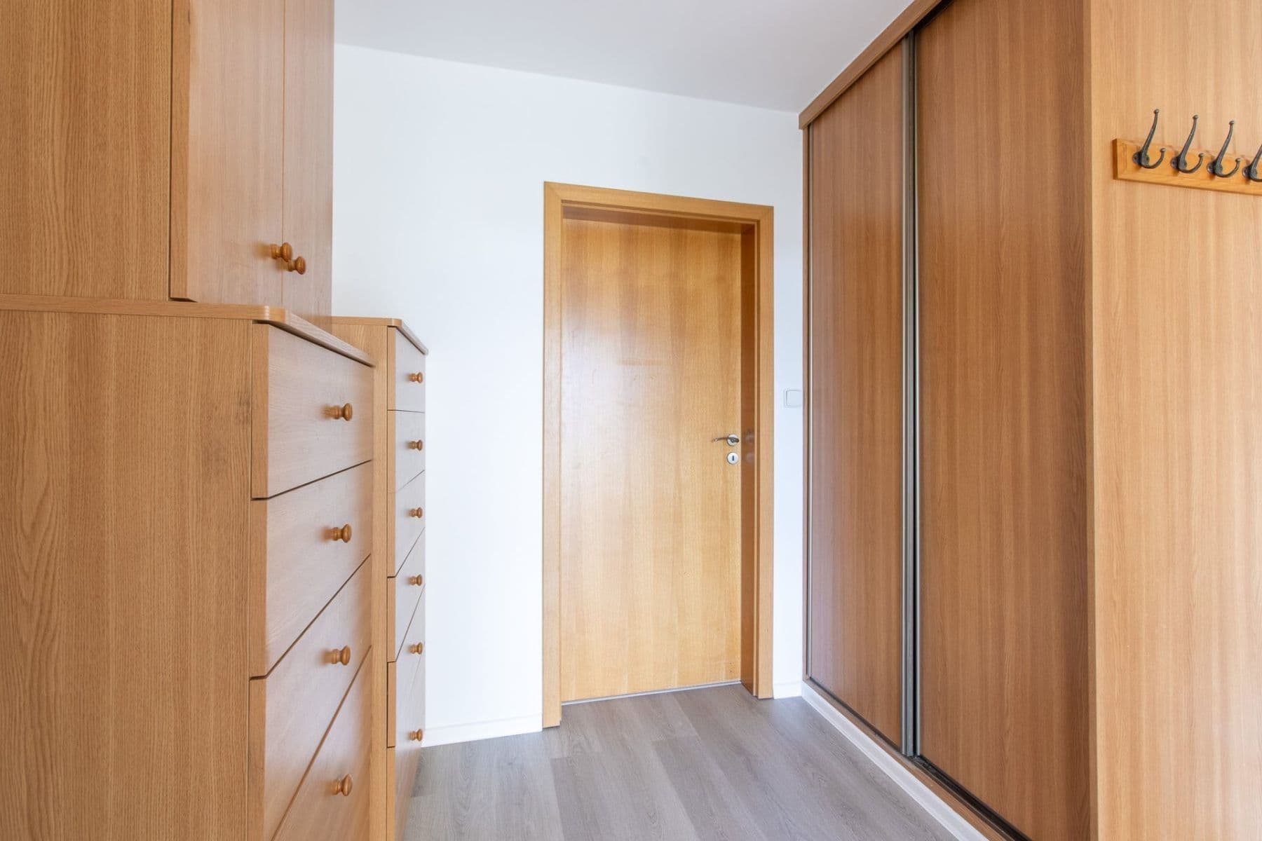 Pronájem bytu 3+kk 78 m², Nezamyslova, Praha, Praha Pronájem bytu 3+kk 78 m², Nezamyslova, Praha, Praha