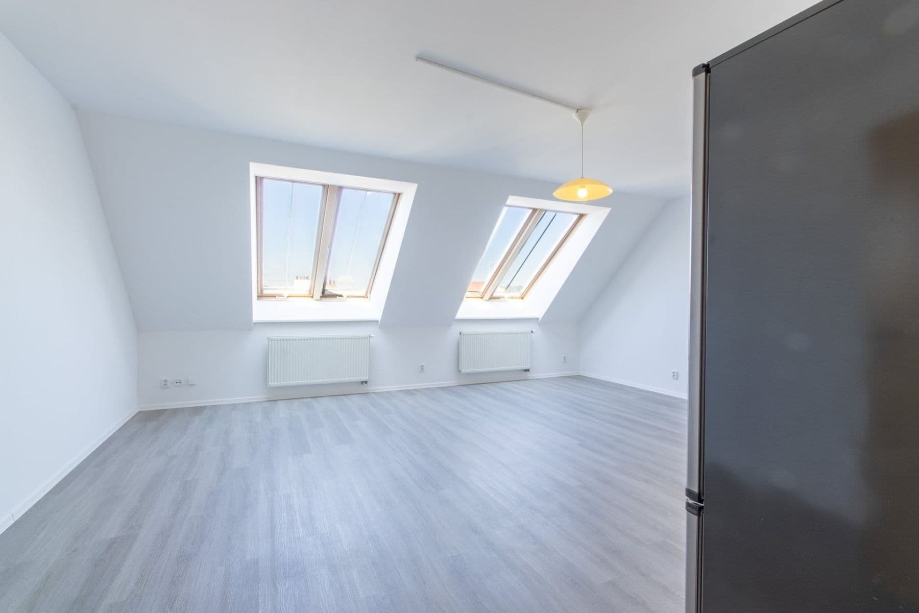 Pronájem bytu 3+kk 78 m², Nezamyslova, Praha, Praha Pronájem bytu 3+kk 78 m², Nezamyslova, Praha, Praha