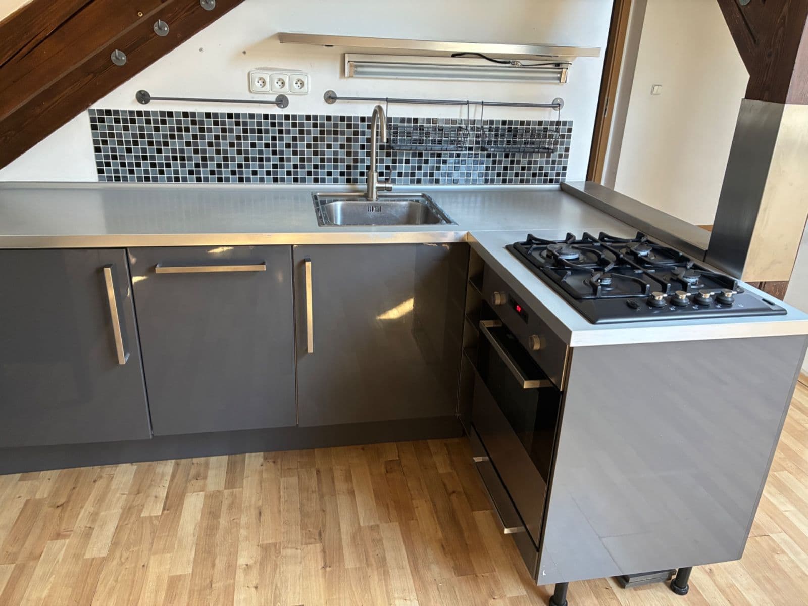 Pronájem bytu 2+kk 63 m², Musílkova, Praha, Praha Pronájem bytu 2+kk 63 m², Musílkova, Praha, Praha