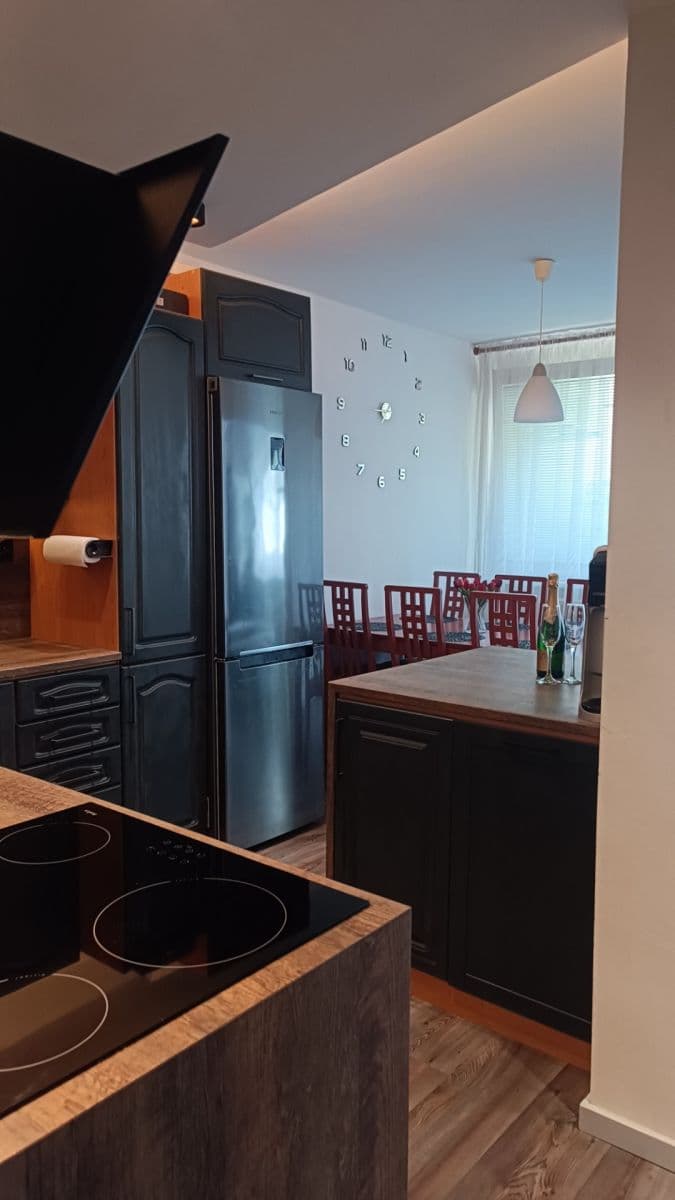 Prodej bytu 3+1 64 m², Legionárska, Sereď, Trnavský kraj Prodej bytu 3+1 64 m², Legionárska, Sereď, Trnavský kraj