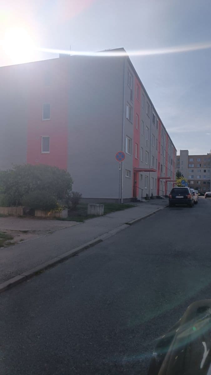 Prodej bytu 3+1 64 m², Legionárska, Sereď, Trnavský kraj Prodej bytu 3+1 64 m², Legionárska, Sereď, Trnavský kraj