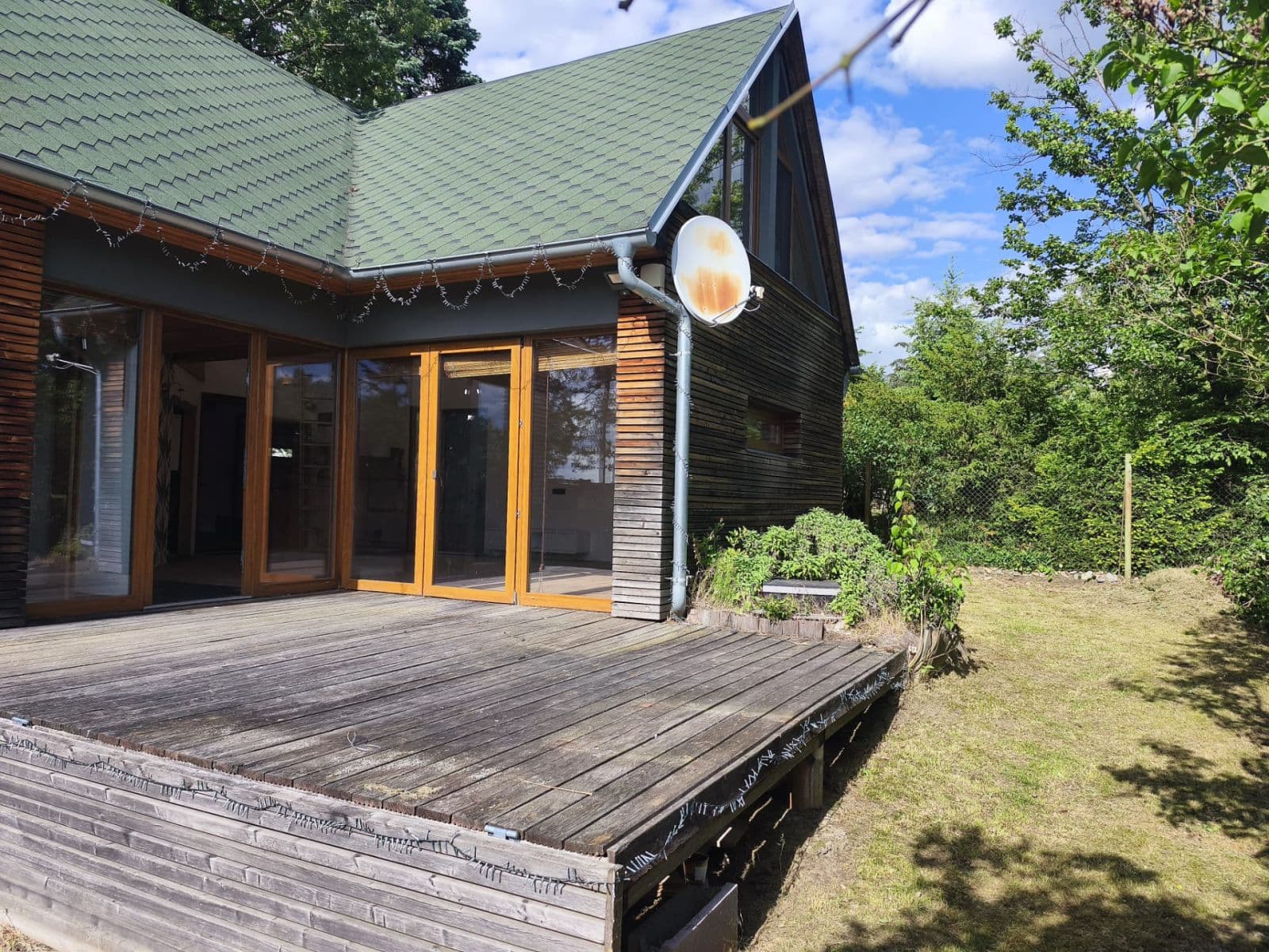Prodej domu 119 m², pozemek 478 m², Ke Lhotě, Dolní Břežany, Středočeský kraj Prodej domu 119 m², pozemek 478 m², Ke Lhotě, Dolní Břežany, Středočeský kraj