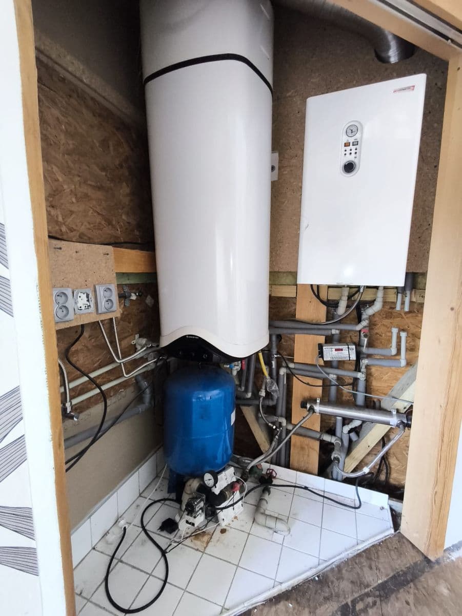 Prodej domu 119 m², pozemek 478 m², Ke Lhotě, Dolní Břežany, Středočeský kraj Prodej domu 119 m², pozemek 478 m², Ke Lhotě, Dolní Břežany, Středočeský kraj