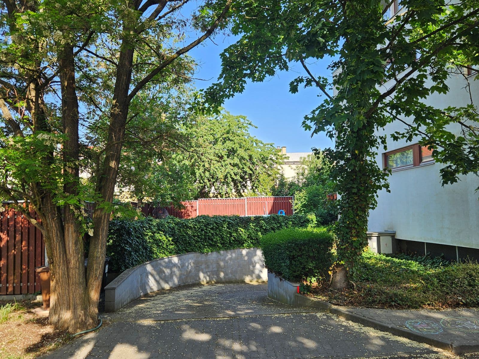 Prodej domu 130 m², pozemek 140 m², K Vejvoďáku, Praha, Praha Prodej domu 130 m², pozemek 140 m², K Vejvoďáku, Praha, Praha