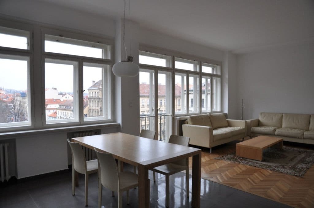 Pronájem bytu 3+kk 98 m², Újezd, Praha, Praha Pronájem bytu 3+kk 98 m², Újezd, Praha, Praha