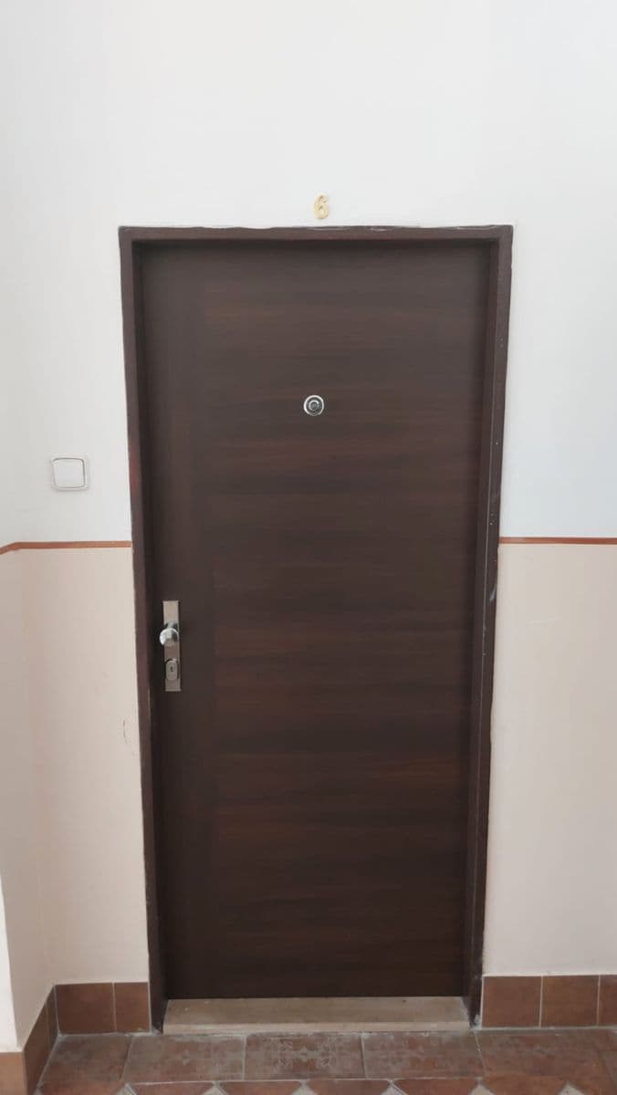 Pronájem bytu 1+1 36 m², Švédská, Praha, Praha Pronájem bytu 1+1 36 m², Švédská, Praha, Praha