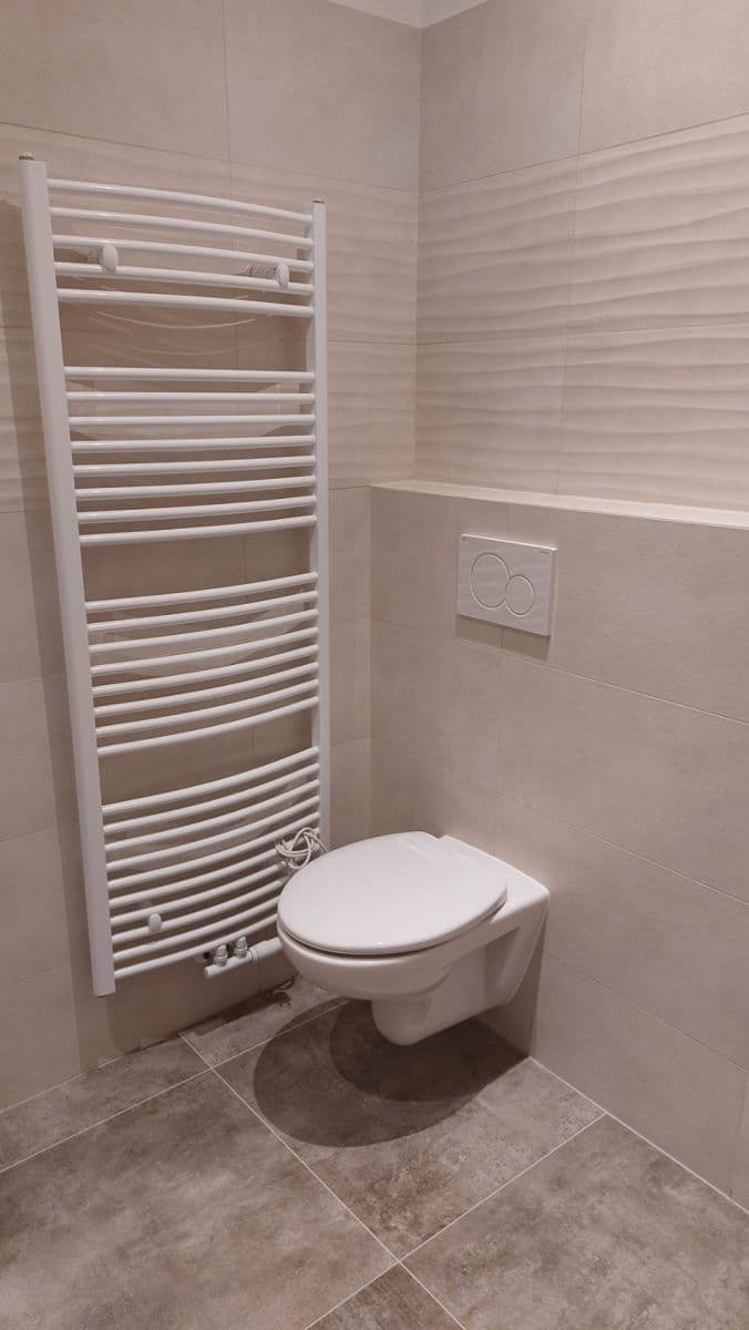 Pronájem bytu 1+1 36 m², Švédská, Praha, Praha Pronájem bytu 1+1 36 m², Švédská, Praha, Praha