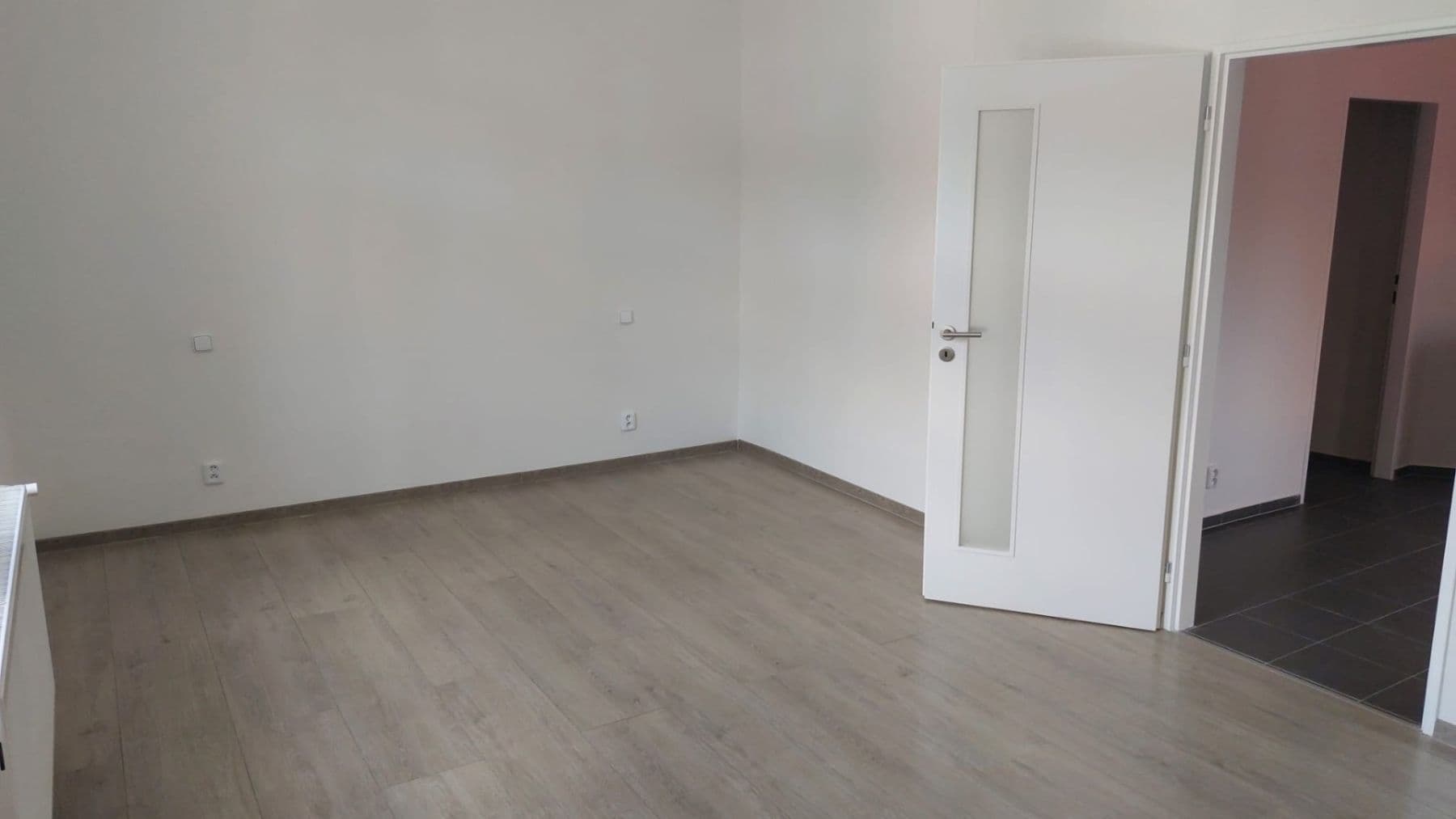 Pronájem bytu 1+1 36 m², Švédská, Praha, Praha Pronájem bytu 1+1 36 m², Švédská, Praha, Praha