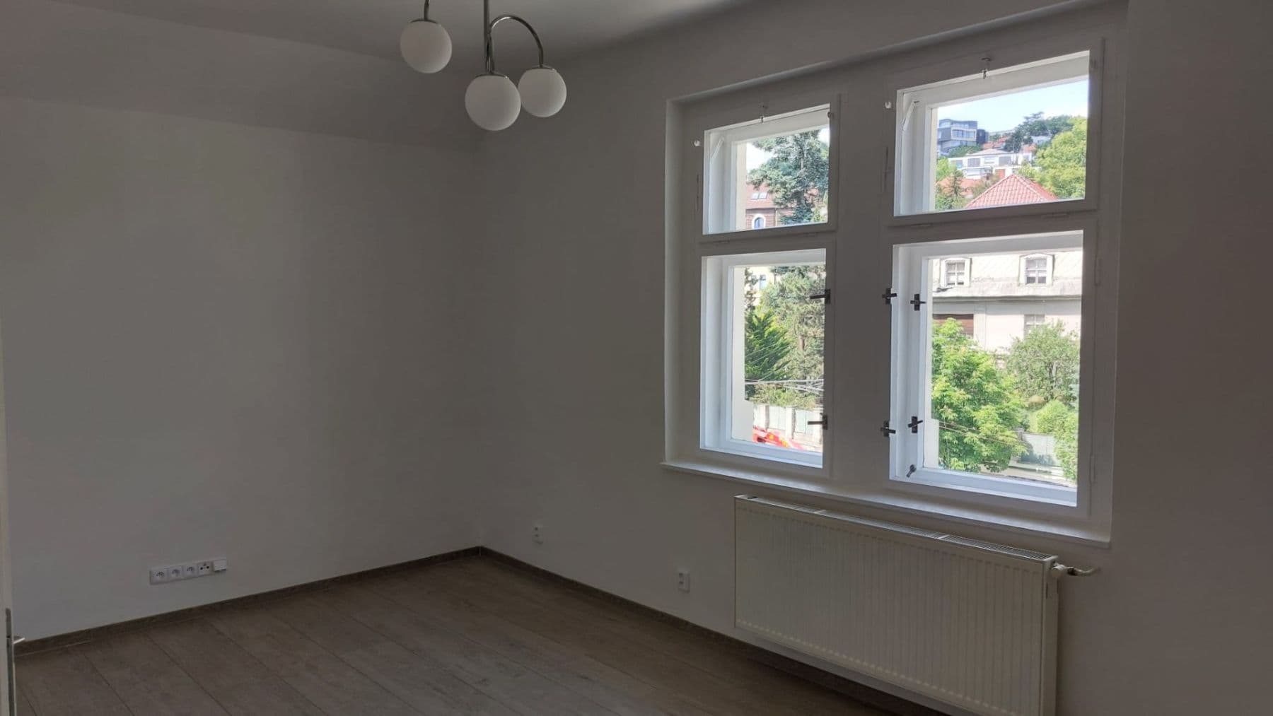 Pronájem bytu 1+1 36 m², Švédská, Praha, Praha Pronájem bytu 1+1 36 m², Švédská, Praha, Praha