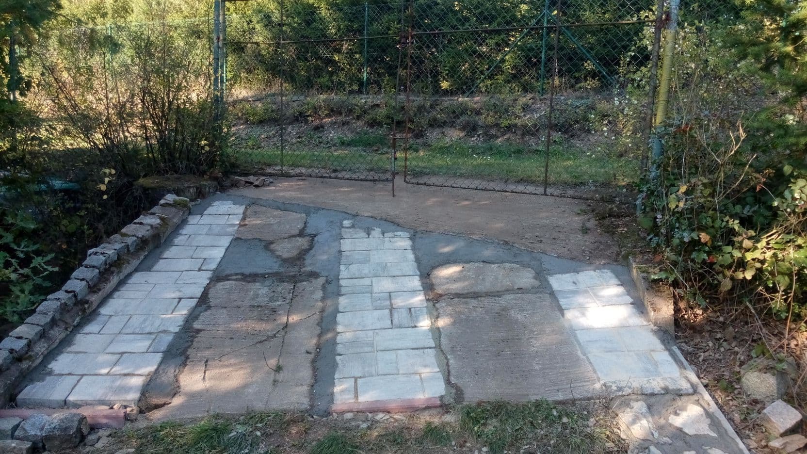 Prodej chaty, chalupy 29 m², pozemek 1.147 m², Malá Hraštice, Středočeský kraj Prodej chaty, chalupy 29 m², pozemek 1.147 m², Malá Hraštice, Středočeský kraj