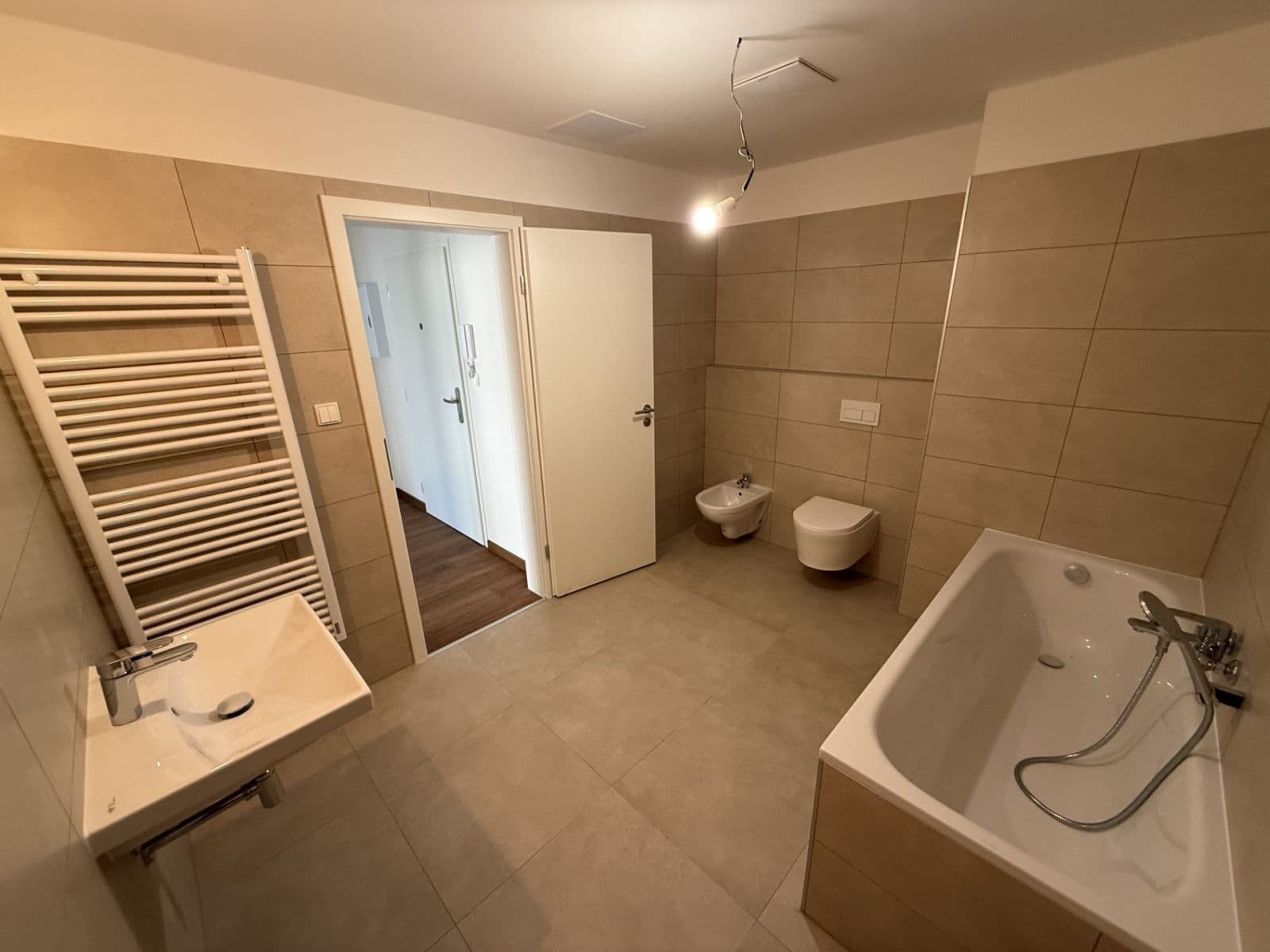 Pronájem bytu 1+kk 33 m², Kounická, Český Brod, Středočeský kraj Pronájem bytu 1+kk 33 m², Kounická, Český Brod, Středočeský kraj