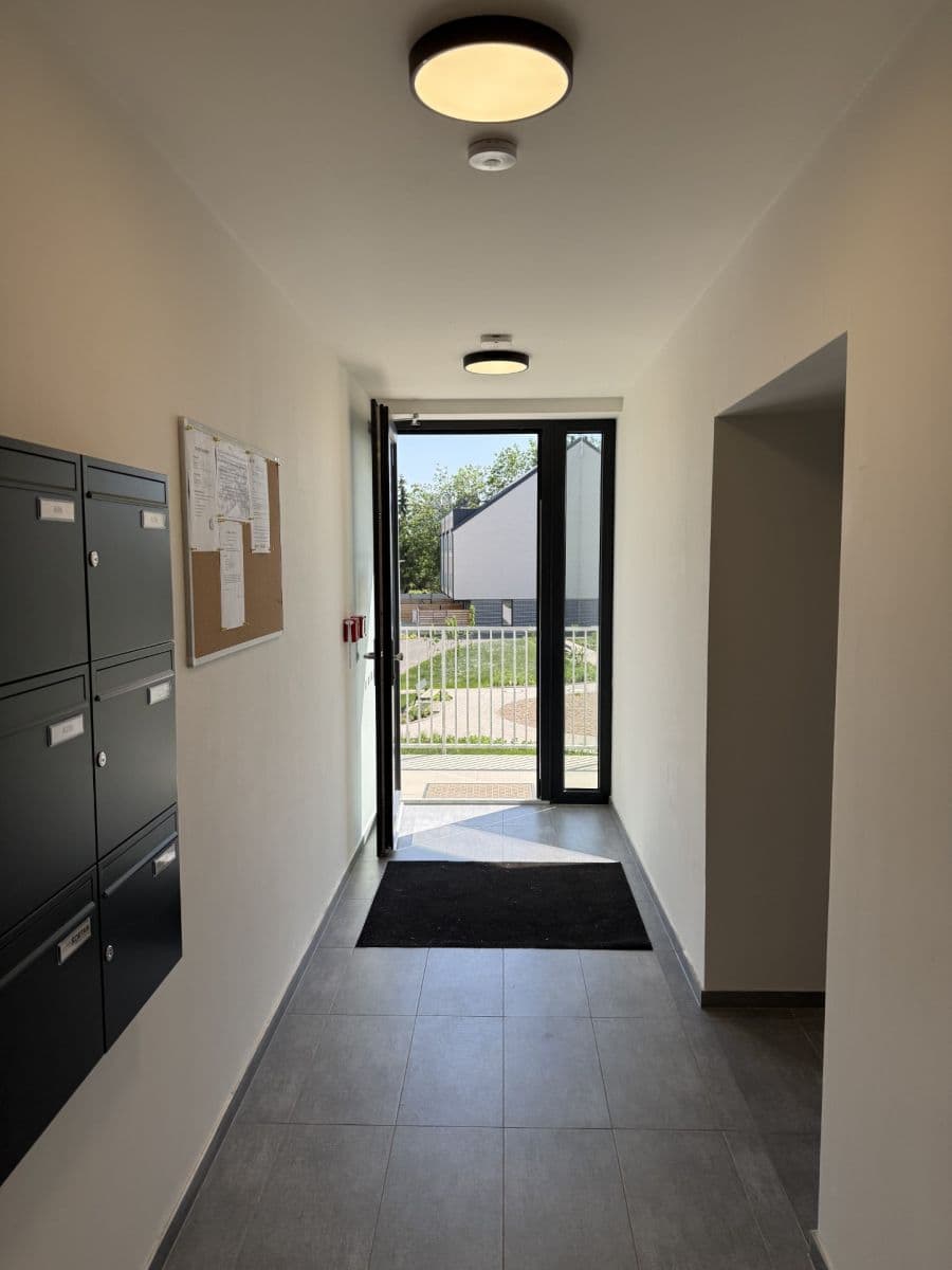 Pronájem bytu 1+kk 33 m², Kounická, Český Brod, Středočeský kraj Pronájem bytu 1+kk 33 m², Kounická, Český Brod, Středočeský kraj